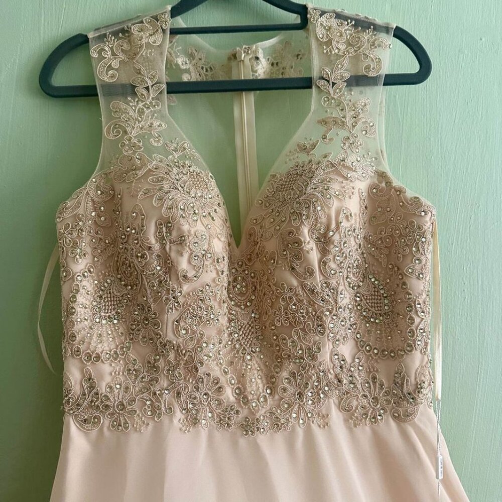 Sz.10 -Beautiful Vintage Jeweled Top Lined Gown by Judy & Julia